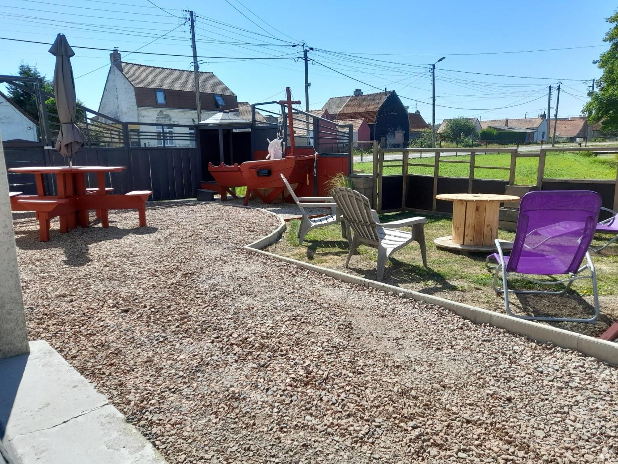 Le Gite Des 4 Saisons Maison De Vacances Avec Parking Et Jardin Saint-Omer  Chambre photo